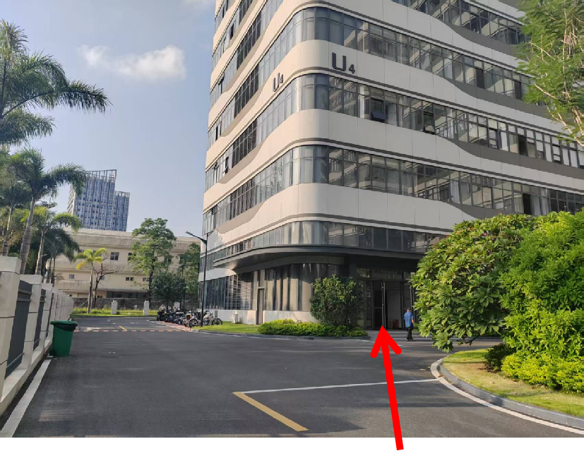 Building U4 entrance inside Guicheng Headquarters Technology Port, marked with a red arrow