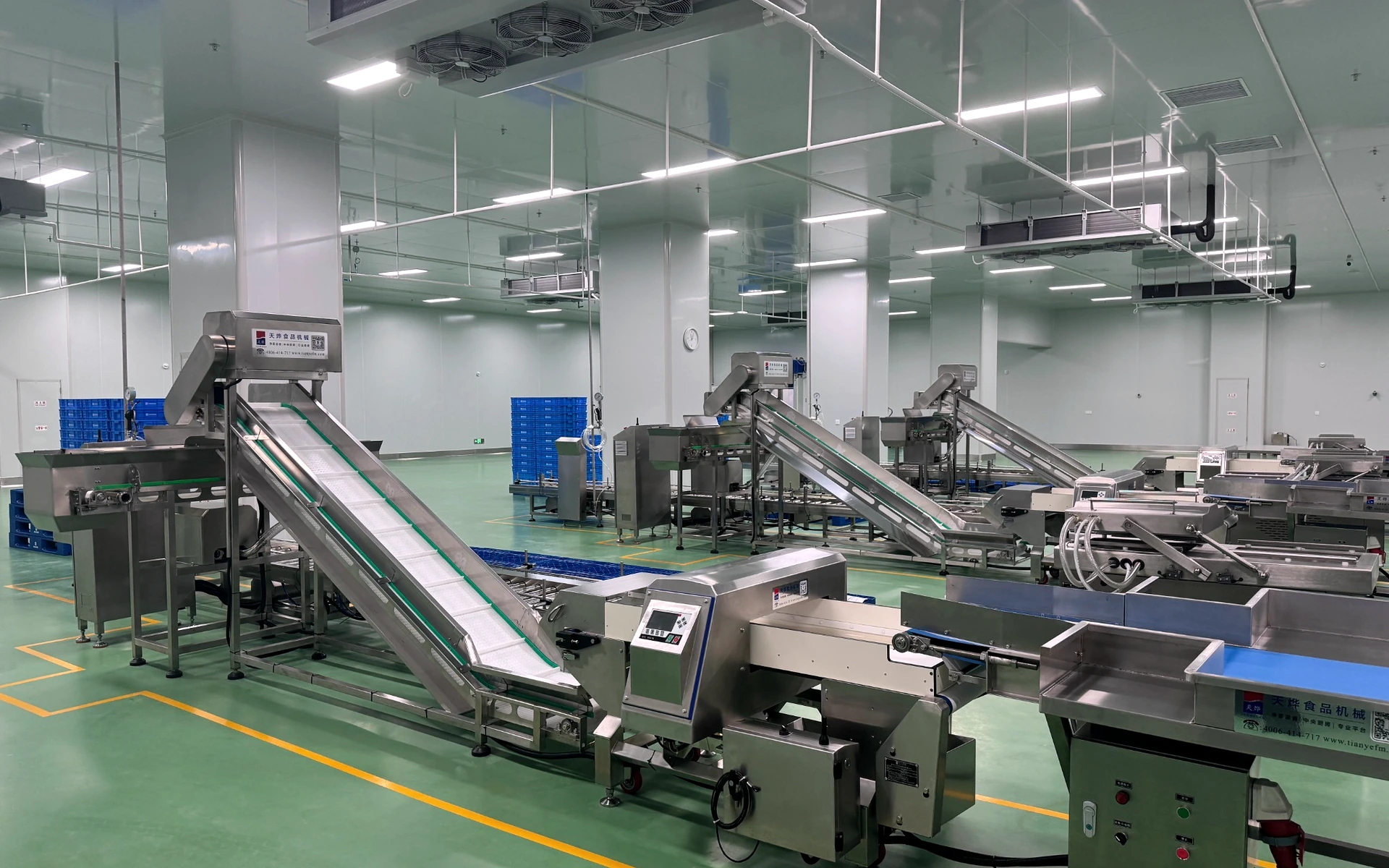Static Hainan education central-kitchen installation with multiple dedicated preparation routes